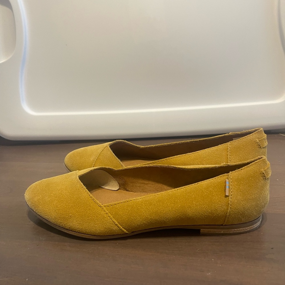 Toms Julie Flats Mustard Yellow